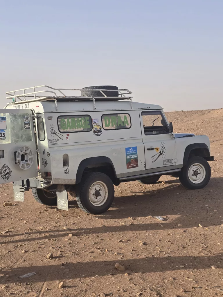 Das letzte Stück Weg auf dem Weg zur ersten Lagerstätte erfolgte mit dem Jeep